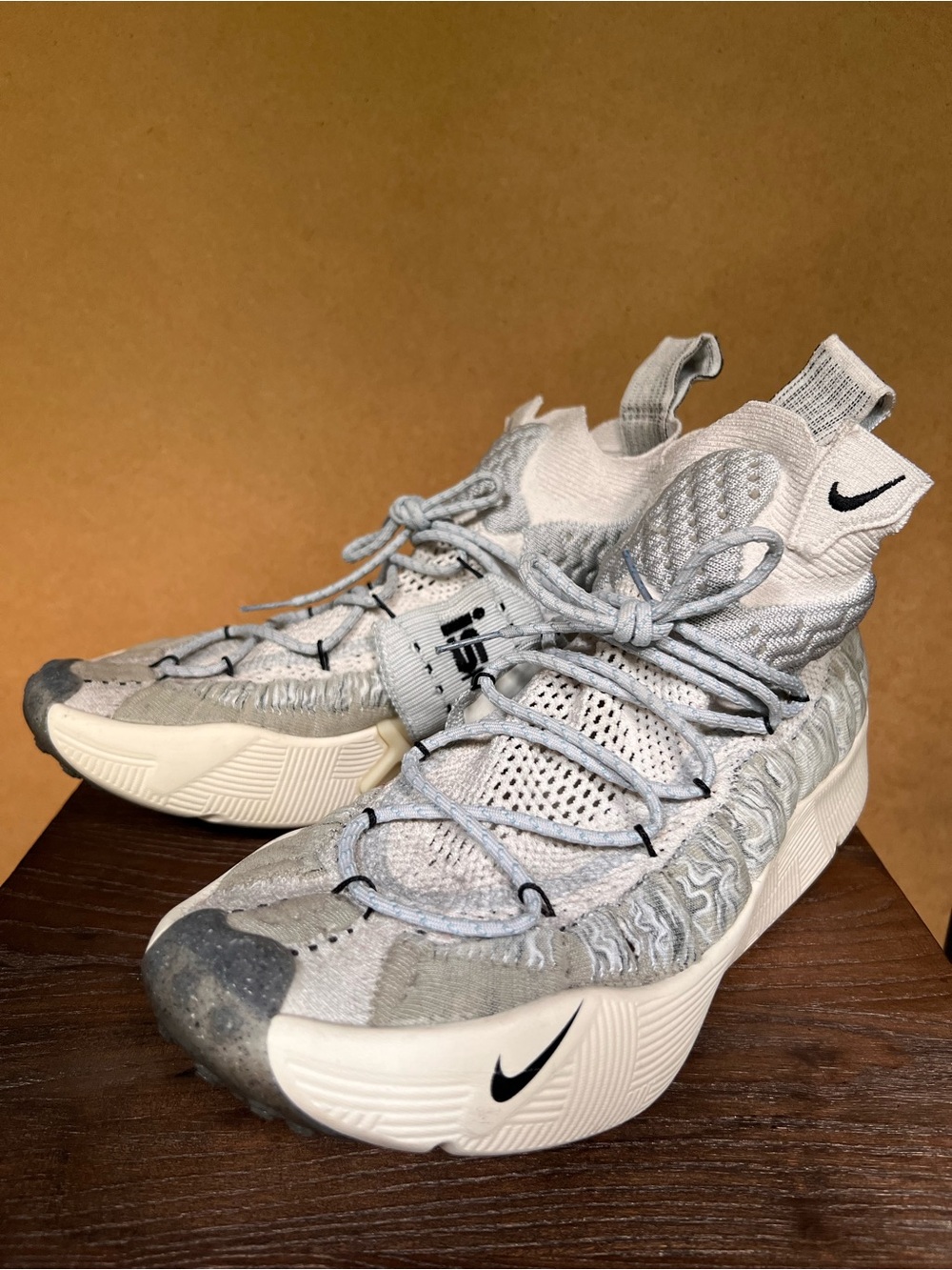 NIKE ISPA Sense Flyknit 9.5 / EU 43